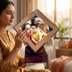 Diamond-Shaped Rotating Photo Frame - Image 2